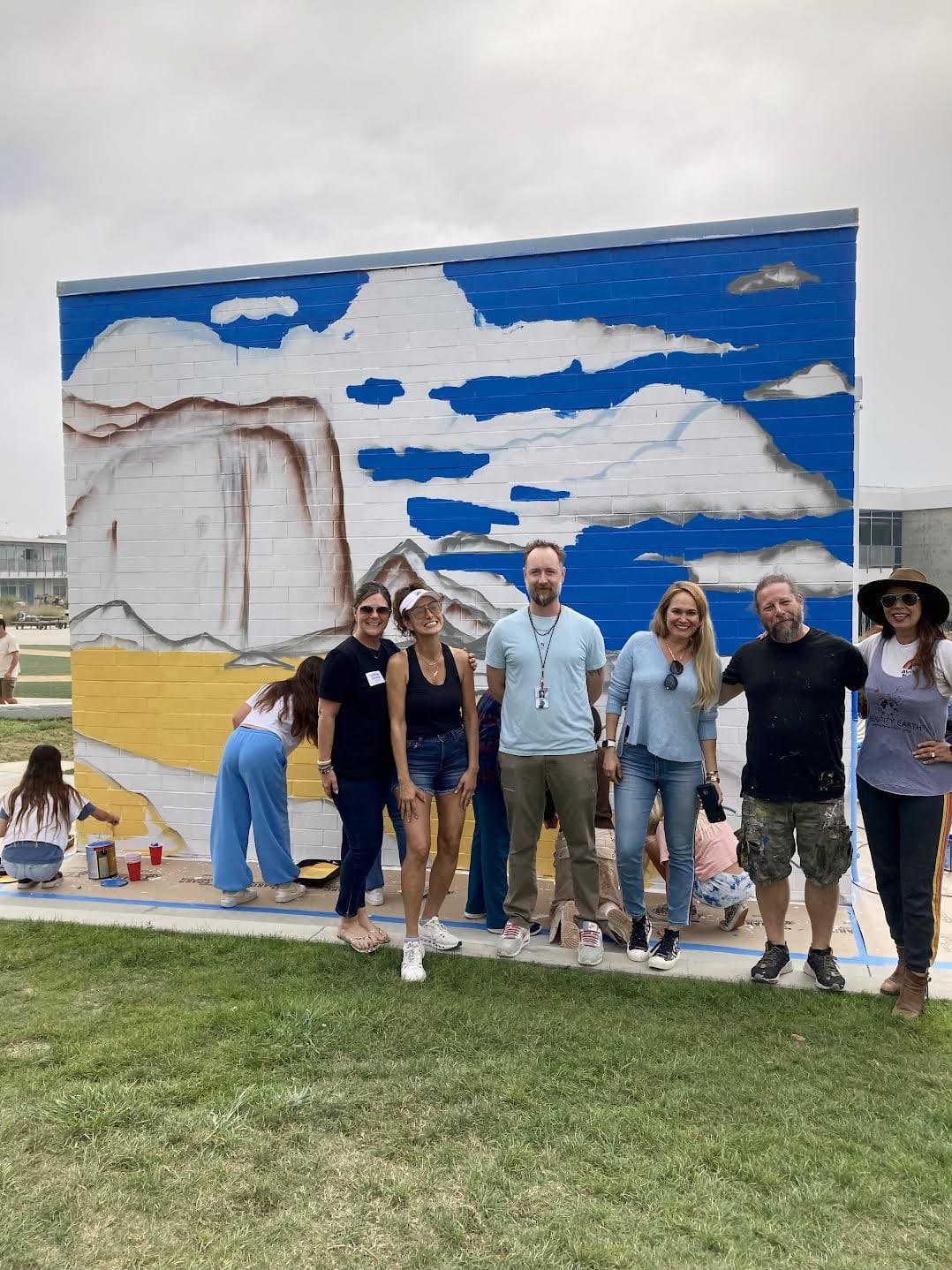 Malibu High School reveals new mural on campus