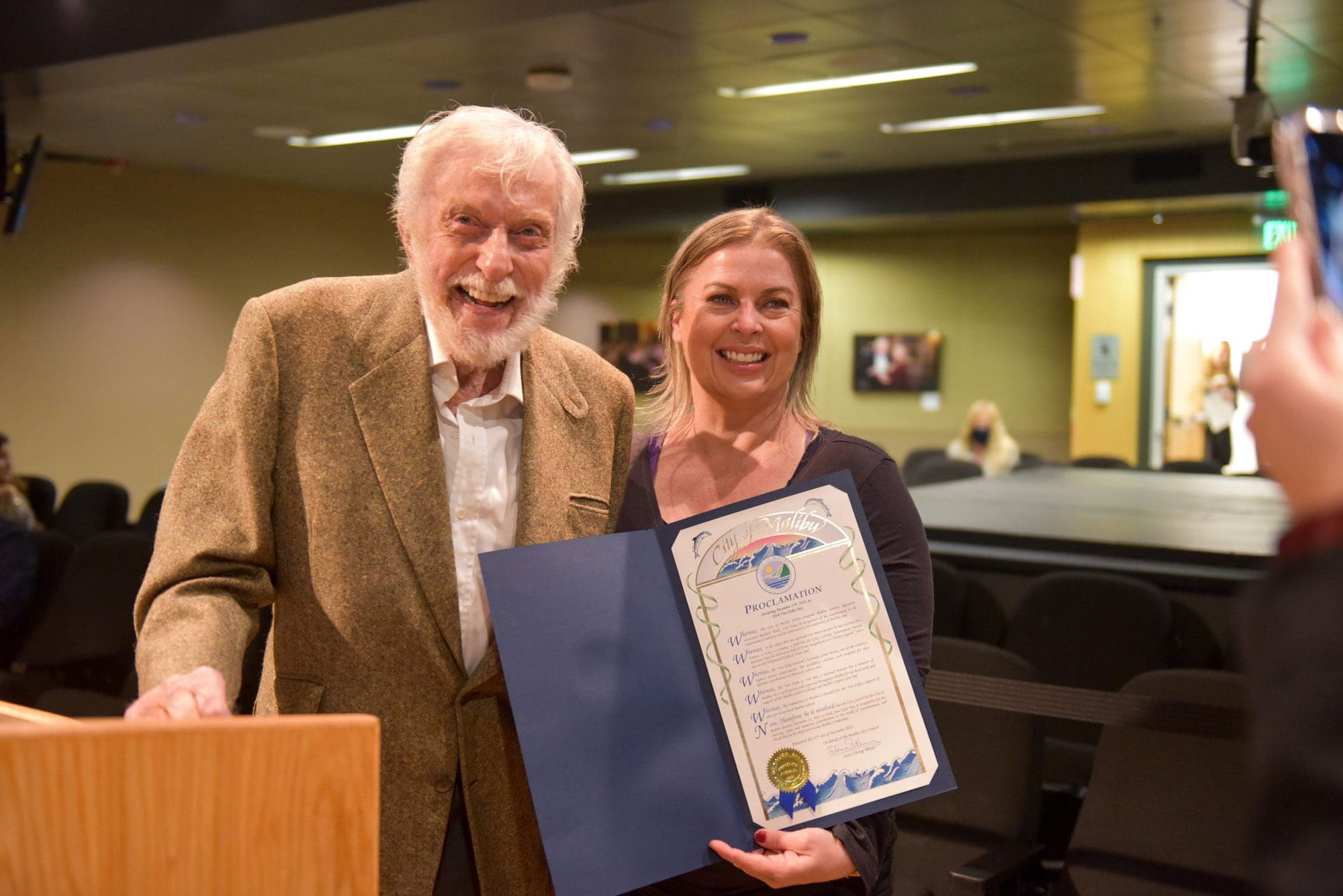 Malibu's beloved Dick Van Dyke honored at City Council meeting