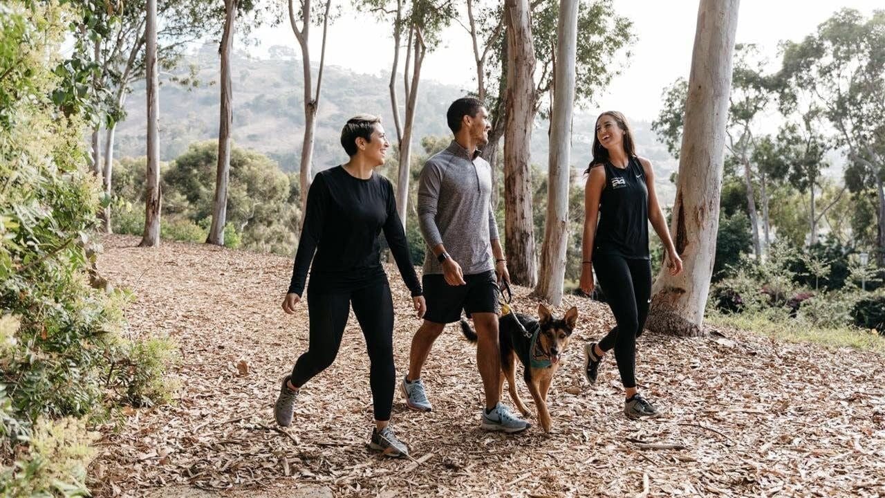 How to enjoy the holidays without overloading your New Year’s resolutions