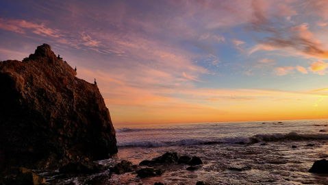 Malibu’s Best Shot: The El Pescador sea cave