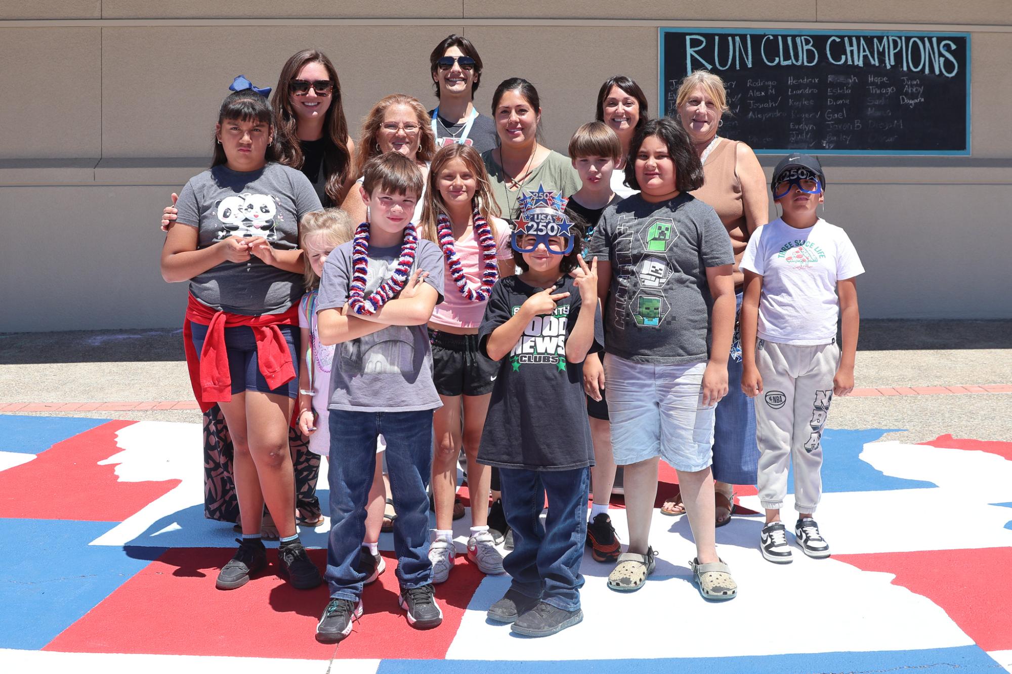 Virginia Peterson students restore patriotic mural for America’s 250th Anniversary