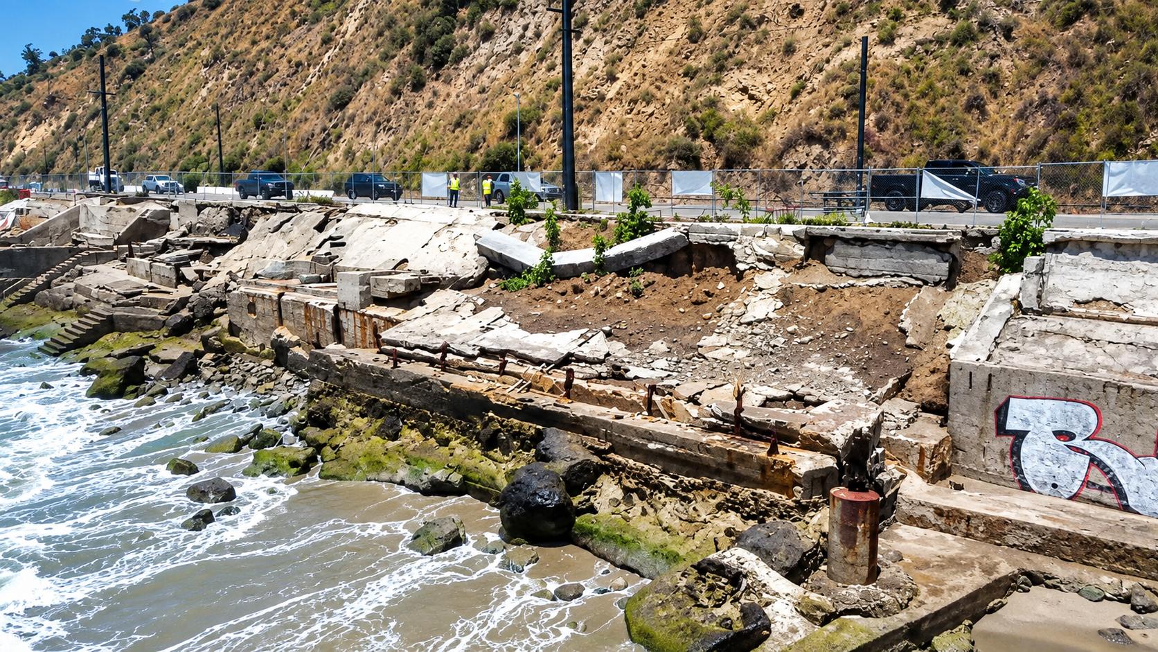 Malibu rebuilds advance as city, Caltrans race to protect PCH from coastal erosion