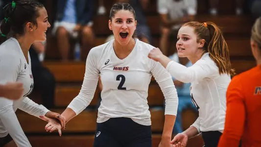 Waves welcome four new assistant coaches