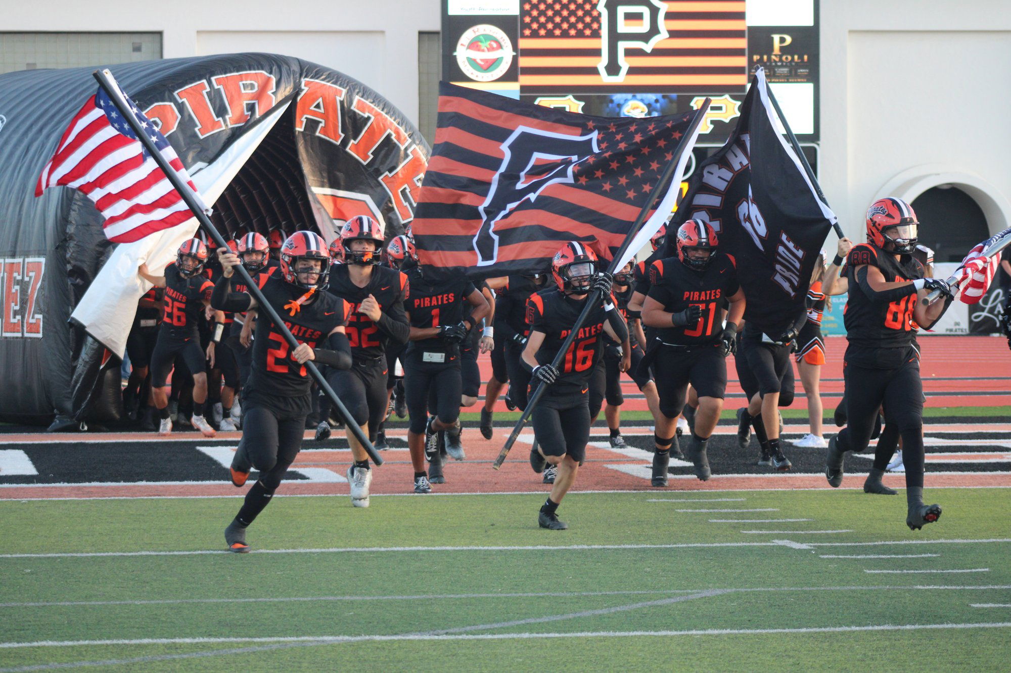 Pirates football kicks off new season with win over Dos Pueblos