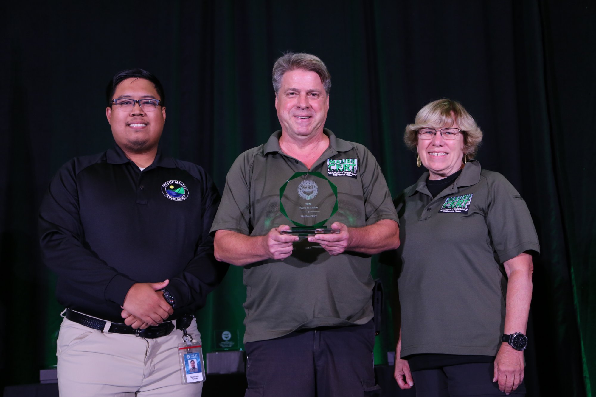 Malibu CERT honored nationally for service during devastating fires
