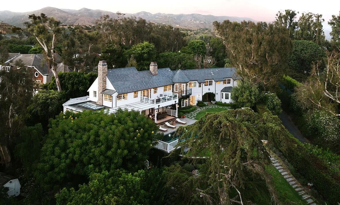 Oscar-winning composer’s home sells