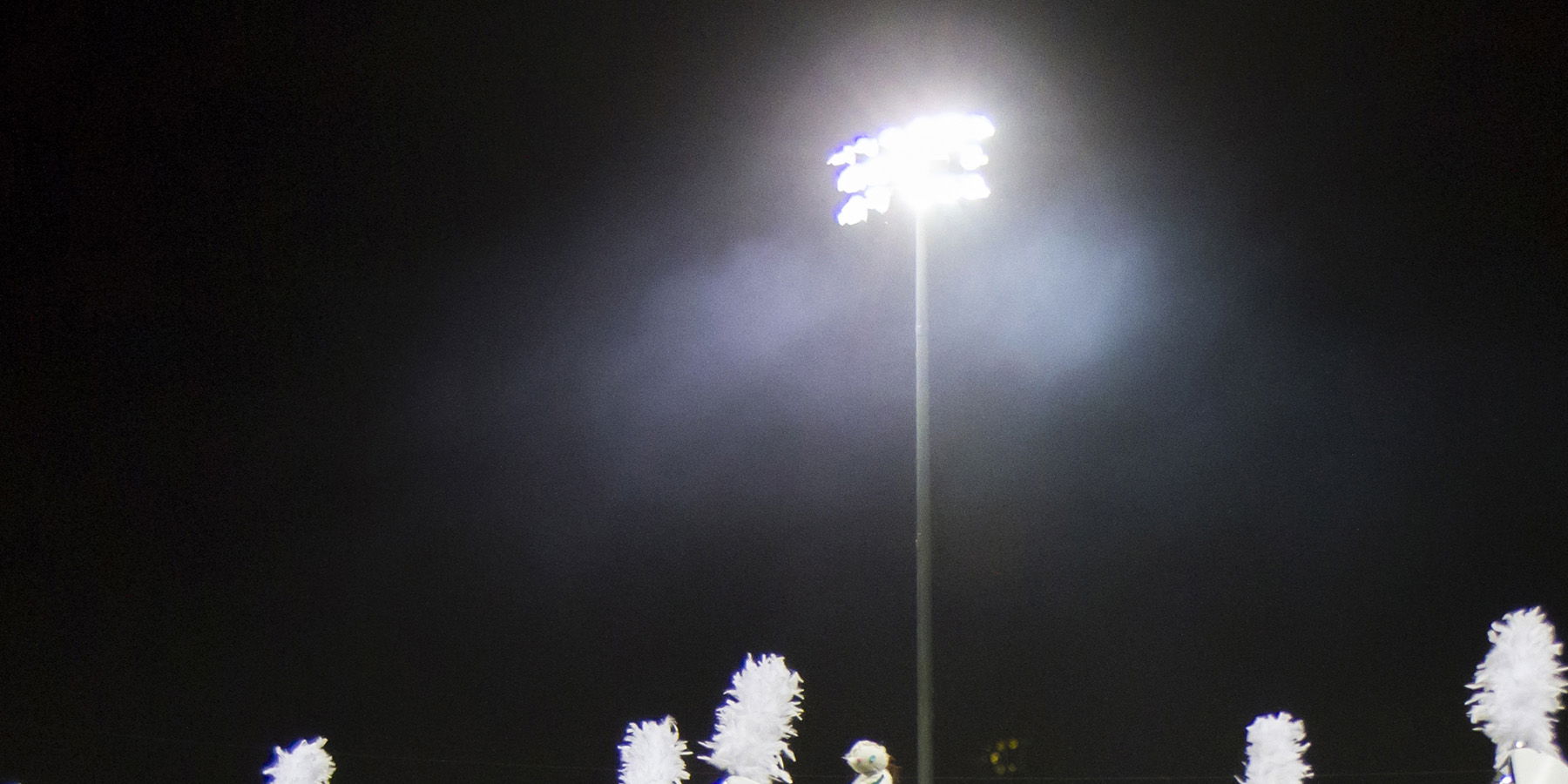 'Be The Light' Campaign to Honor High School Seniors Tonight