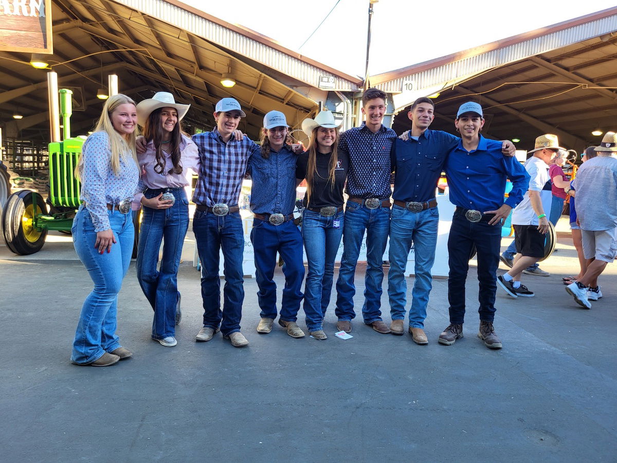 Two Young Women Win JB Dewar Tractor Restoration Competition