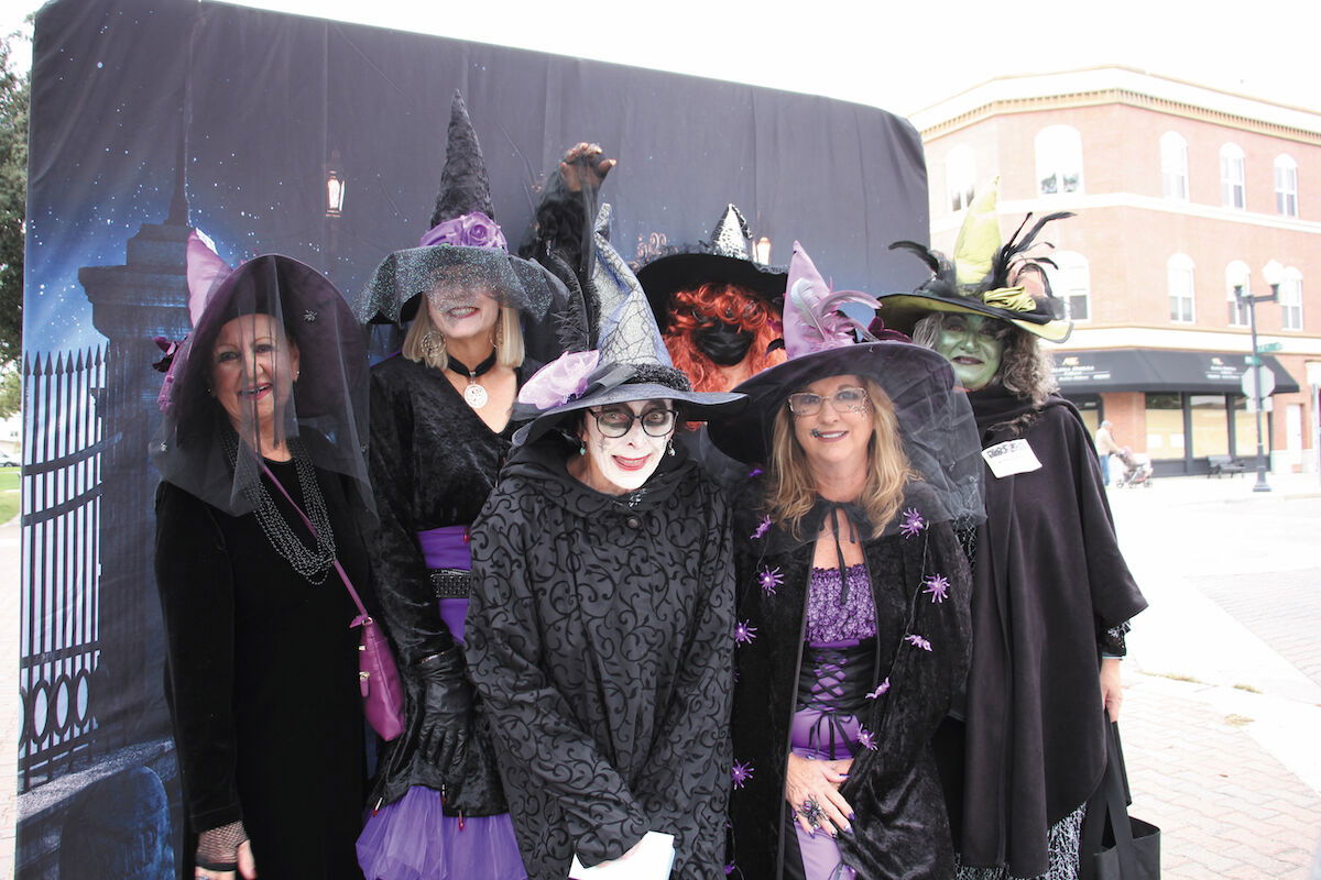It's October ... hold on to your (witches) hat