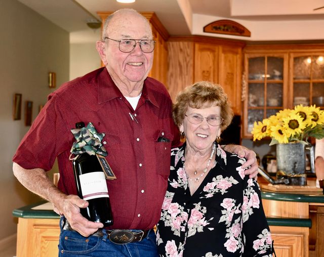 Husband and Wife Announced as Paso’s 2022 Queen and Marshal