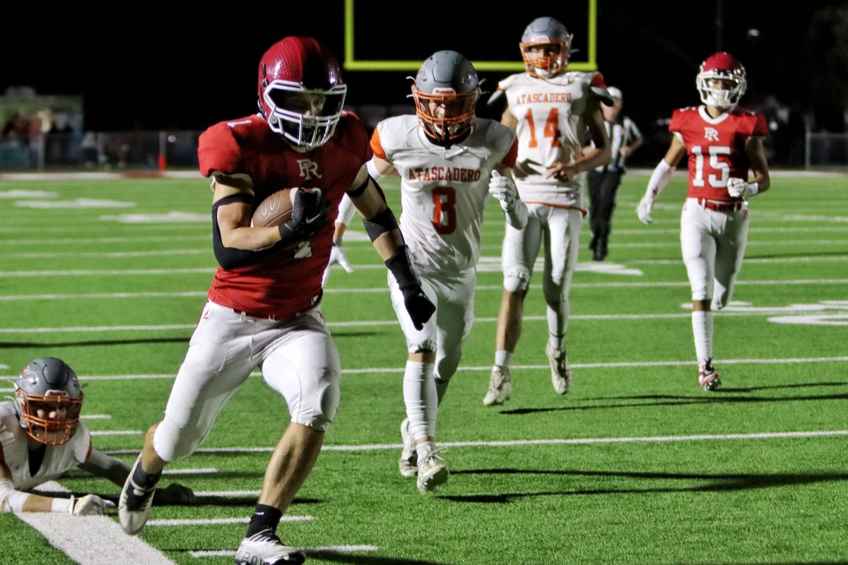Atascadero football breaks six-year losing streak against Paso Robles