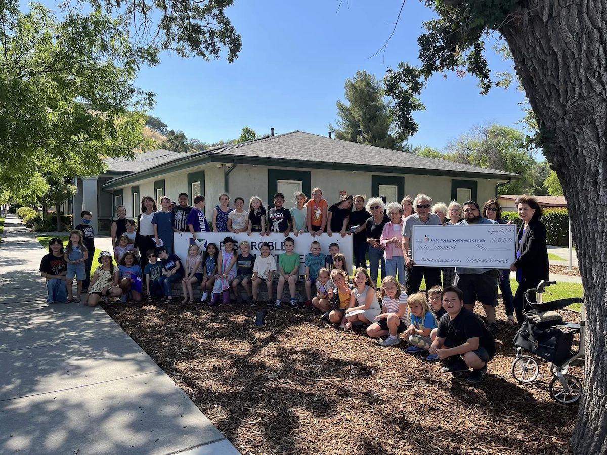 Windward Vineyard's Pinot and Paella Festival raises $40,000 for youth arts