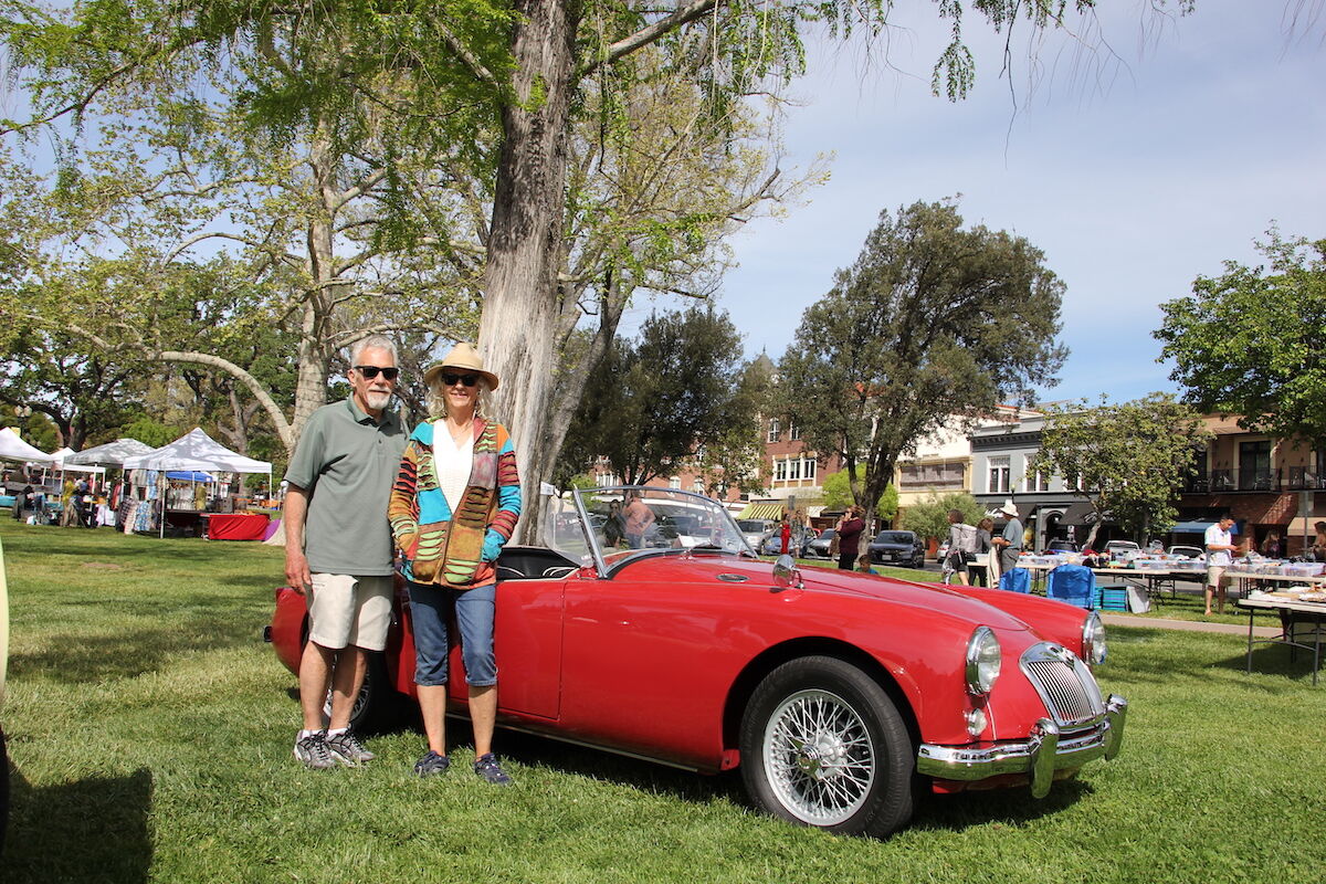 Vintage Cars and Electric Cars Come Together at the 15th Annual Vintage Sidecar Rendezvous