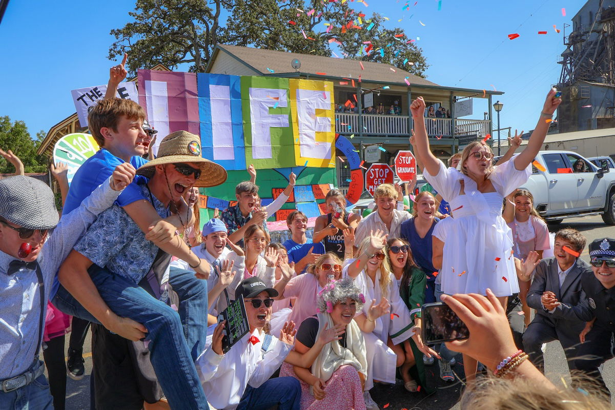 Decades of tradition continues at Templeton Homecoming Parade