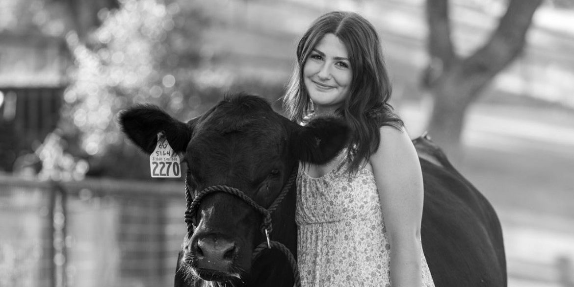 Briley Bowen honored as winner of the South Coast Region FFA Star Placement Project