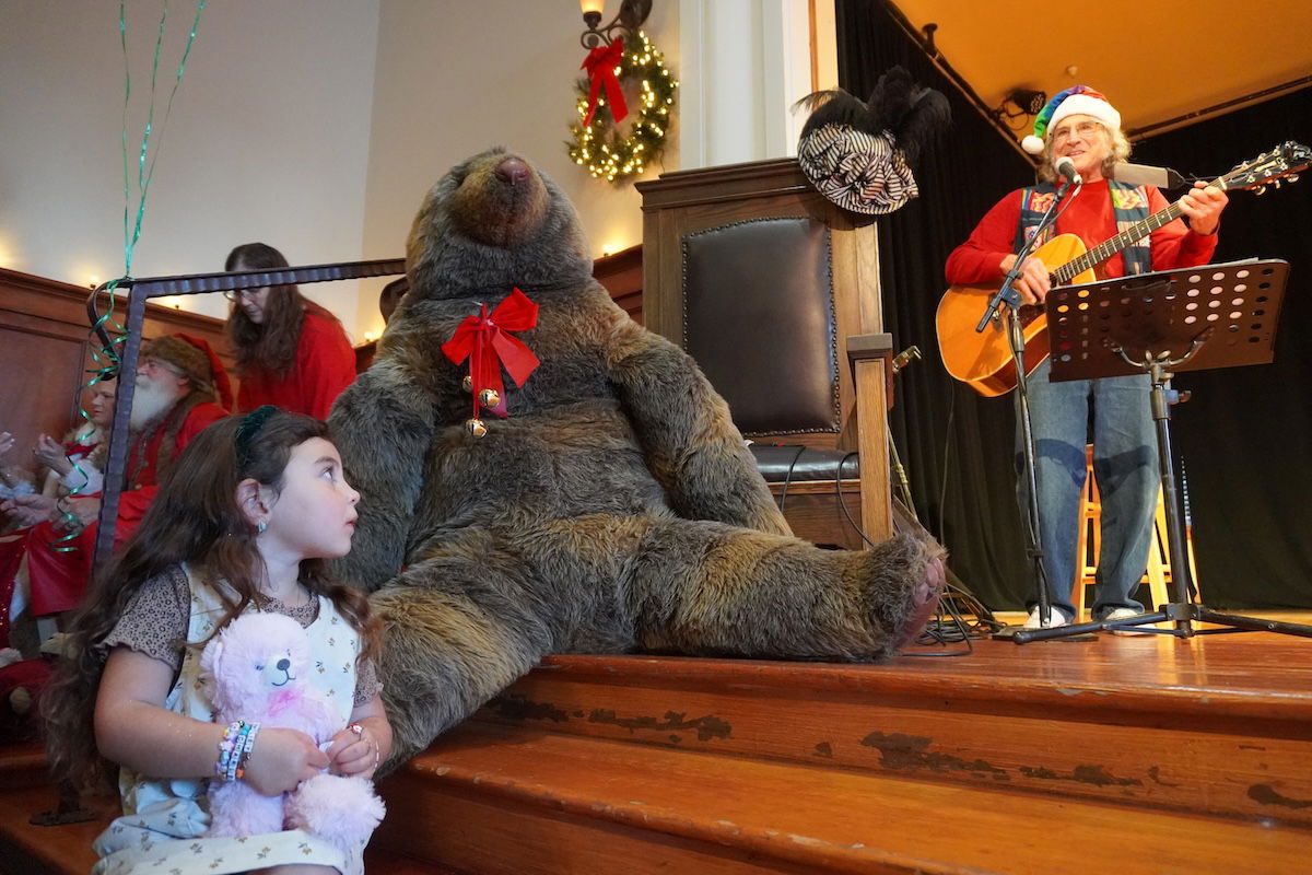 Paso Robles holiday tradition continues with Teddy Bear Tea