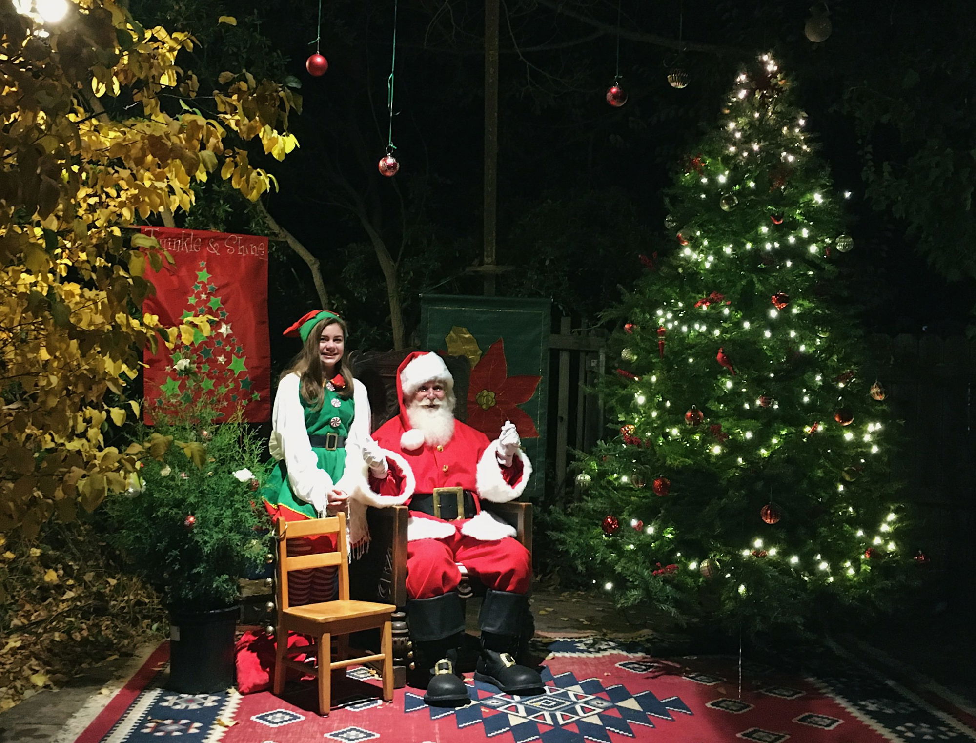 Santa Margarita Beautiful's Holiday Stroll Brings Town Out To Support Local Business