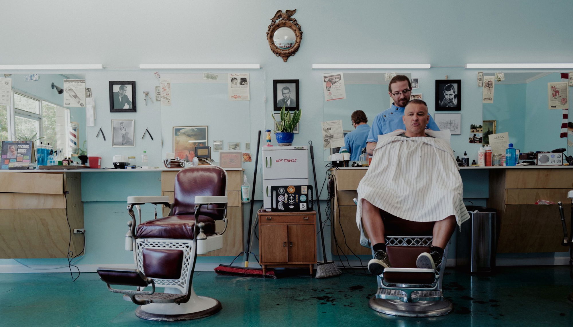Nate's Barbershop Brings Retro Vibe to Entrada