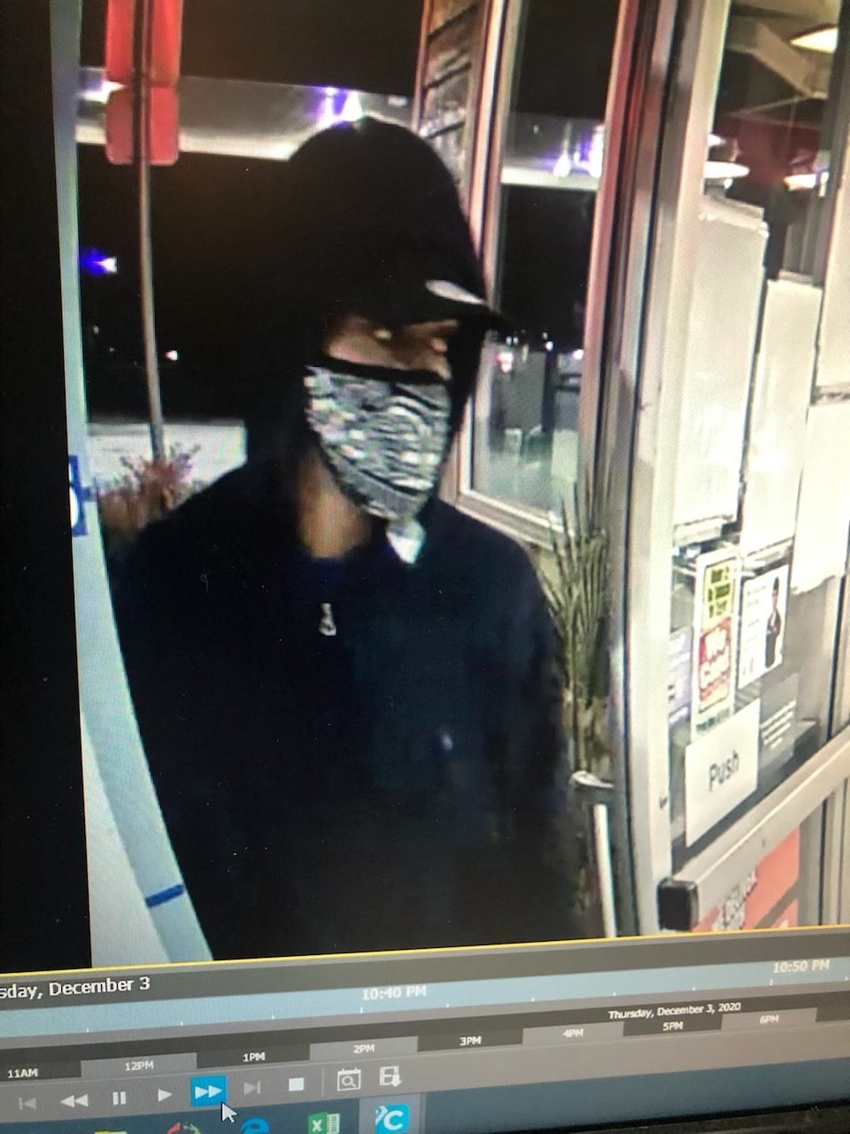 SLO Sheriff's Office Seeks Public's Help Identifying Armed Robbery Suspect