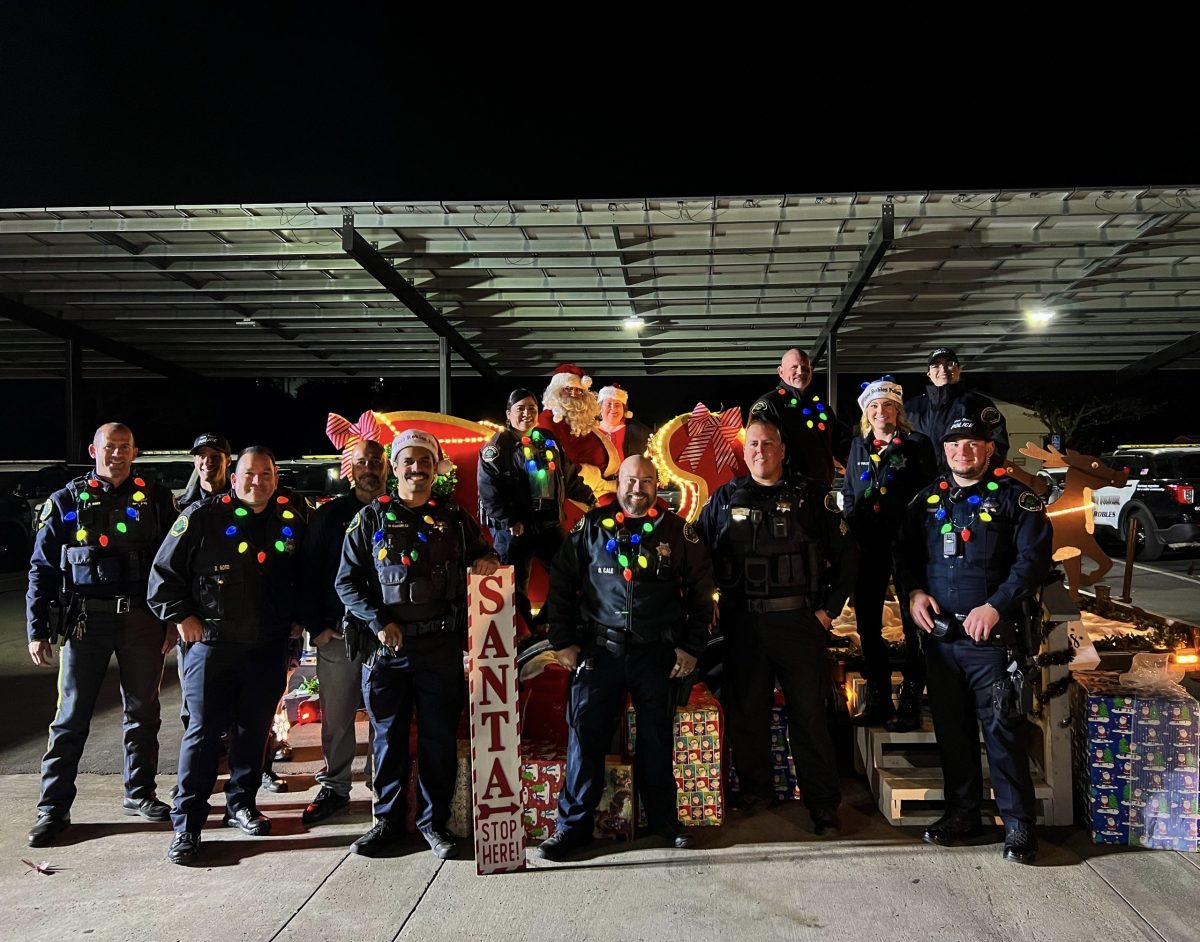 Community Spotlight: PRPD brings Santa's Sleigh to Paso Robles