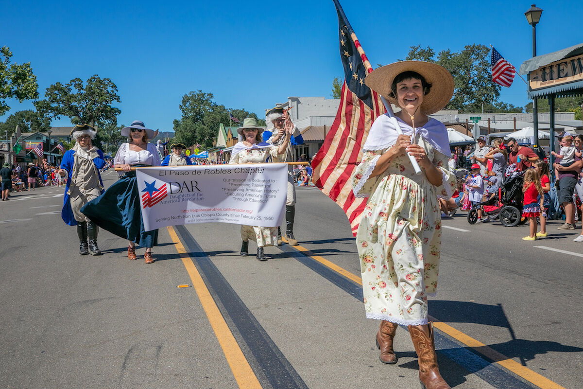 El Paso de Robles Chapter DAR Honors Deborah Sampson