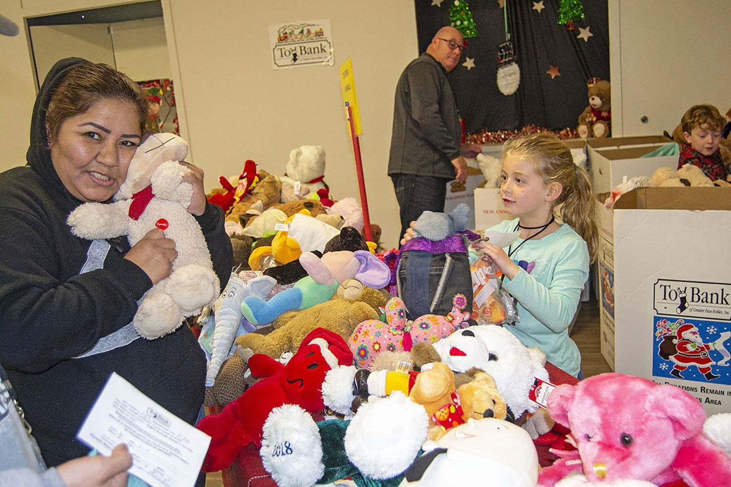 Day of Giving preparing to bring some holiday cheer