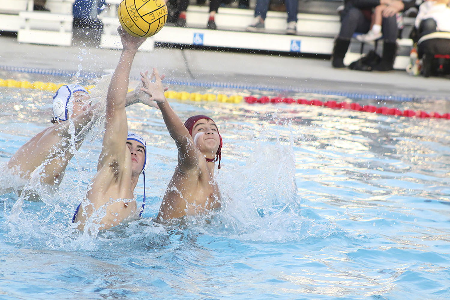 Bearcats Boys Water Polo Falls in First Round