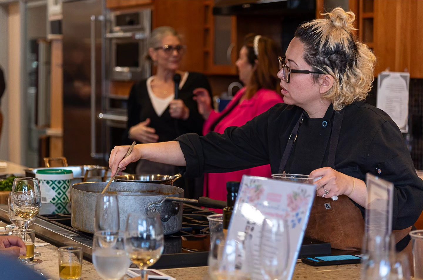 Live cooking show to support local nonprofit