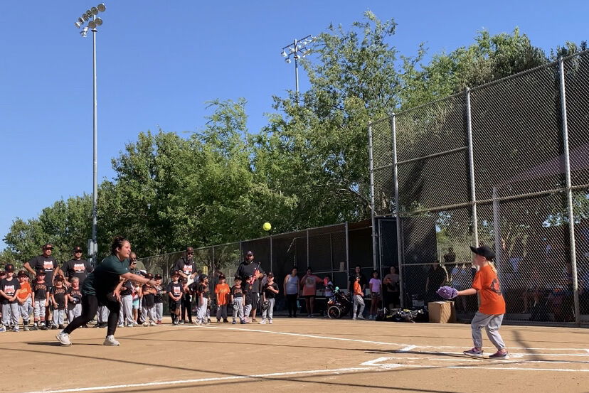 PRPD Junior Giants Celebrate Opening Day
