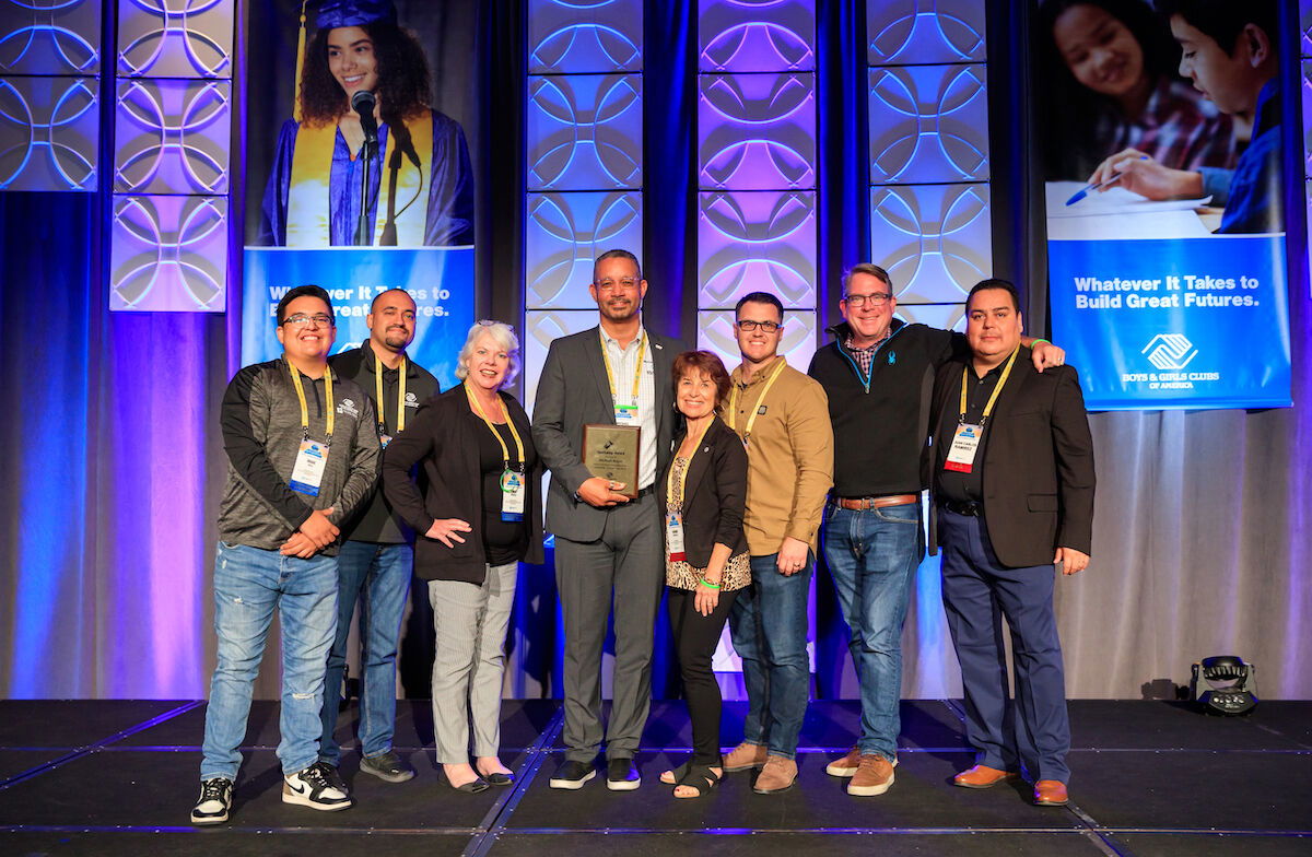 Boys &amp; Girls Clubs of Mid Central Coast Receives Regional Award