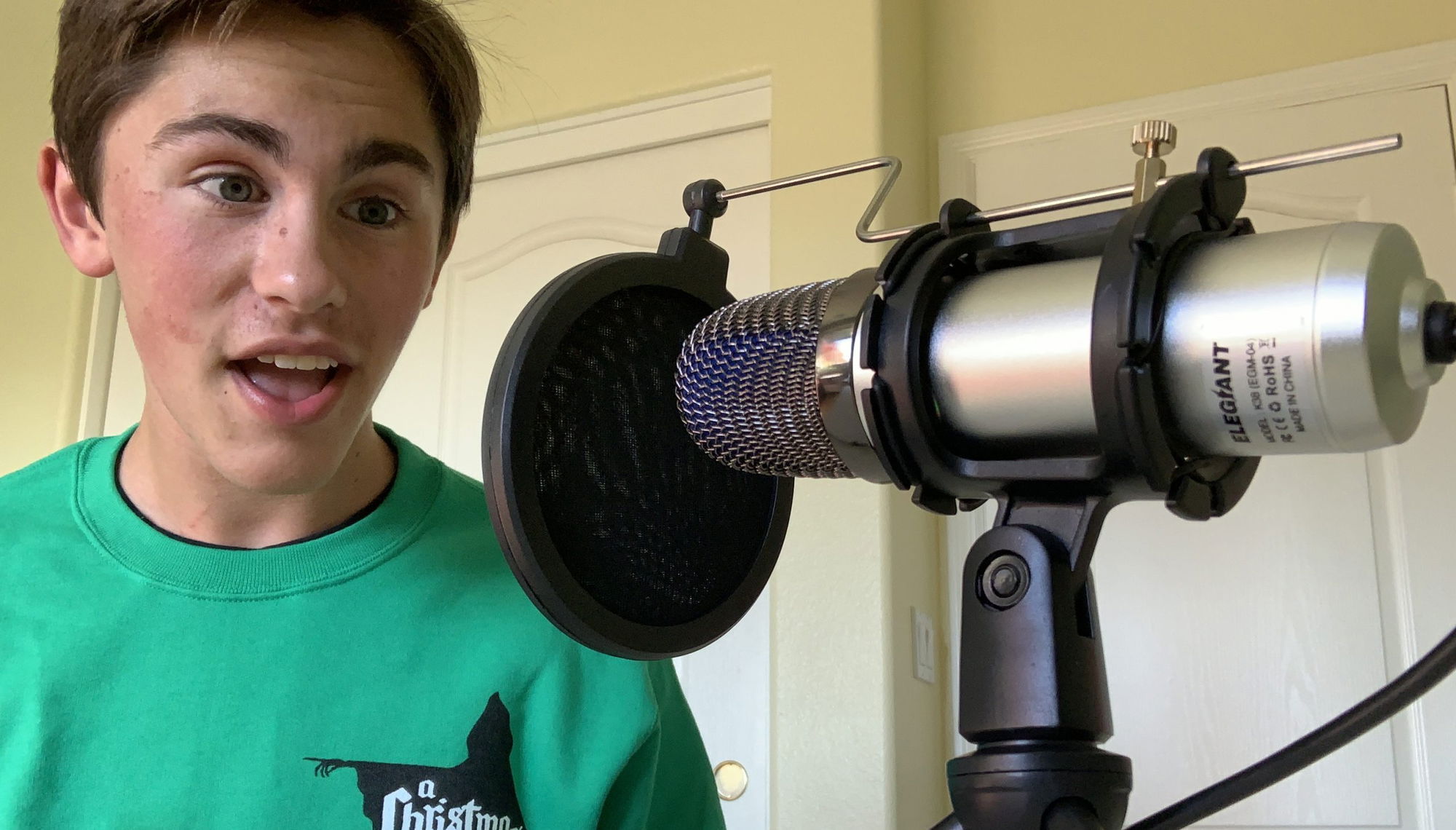 Paso High Theatre Company is Presenting 'A Christmas Carol: A Radio Play’