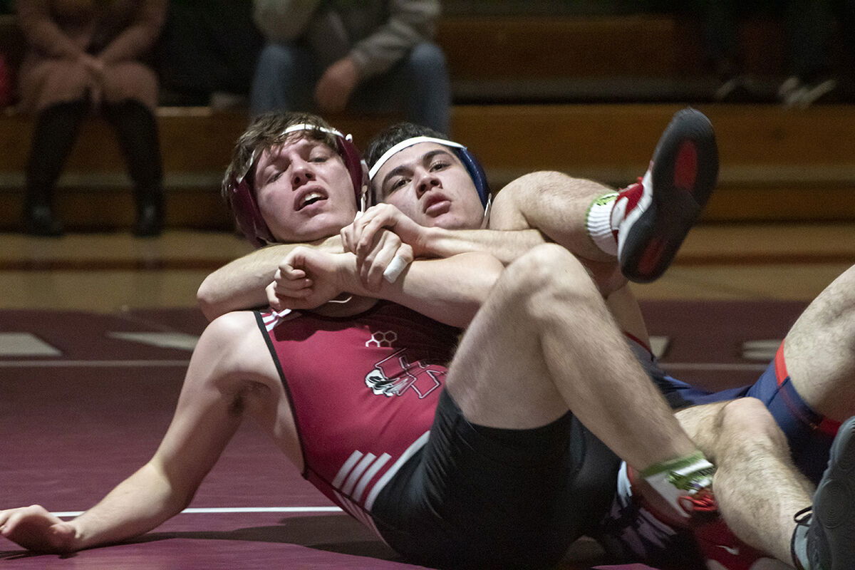 Bearcats Fall to Sanger at Home