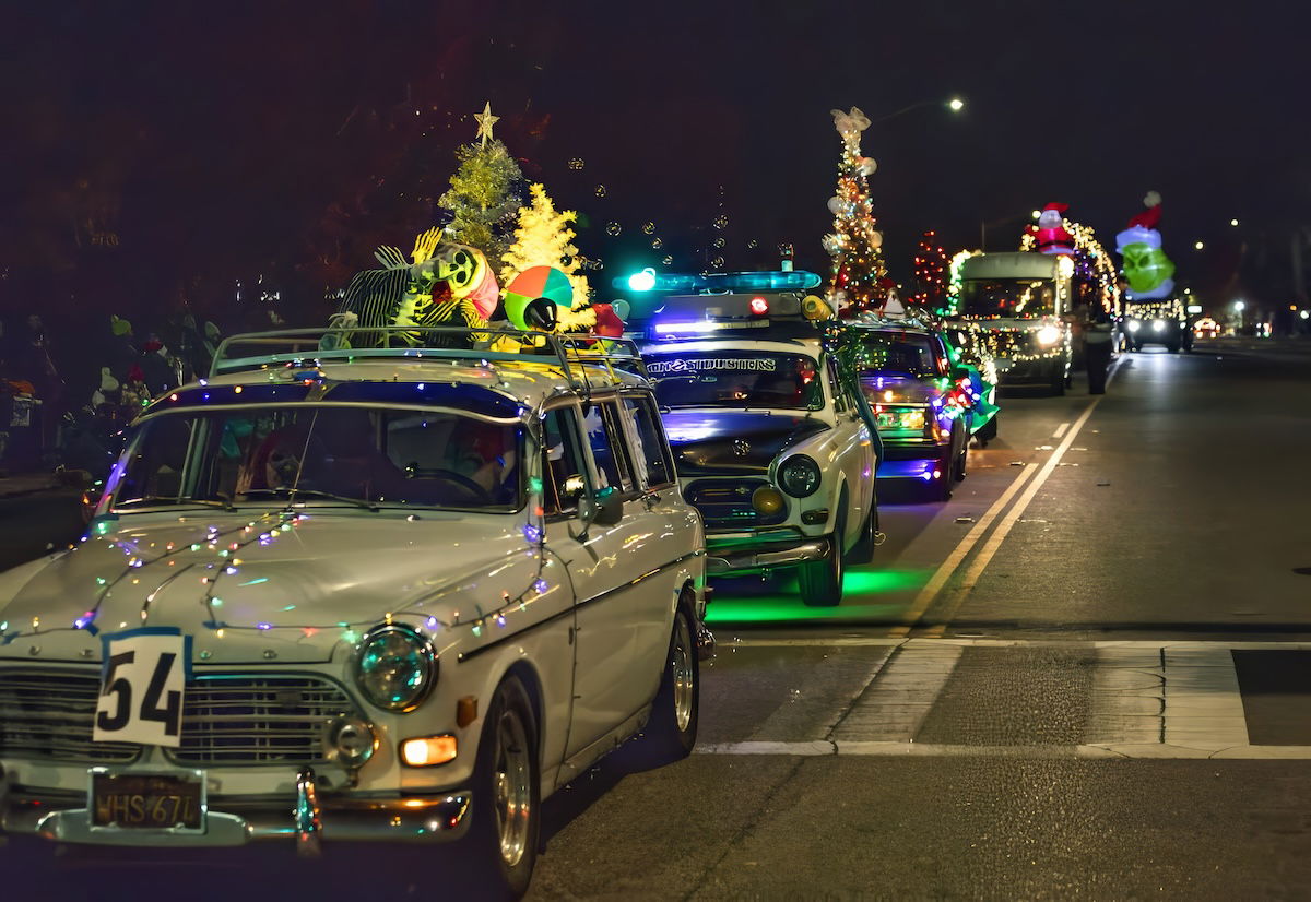 Downtown Atascadero and Paso Robles sparkle in holiday celebrations