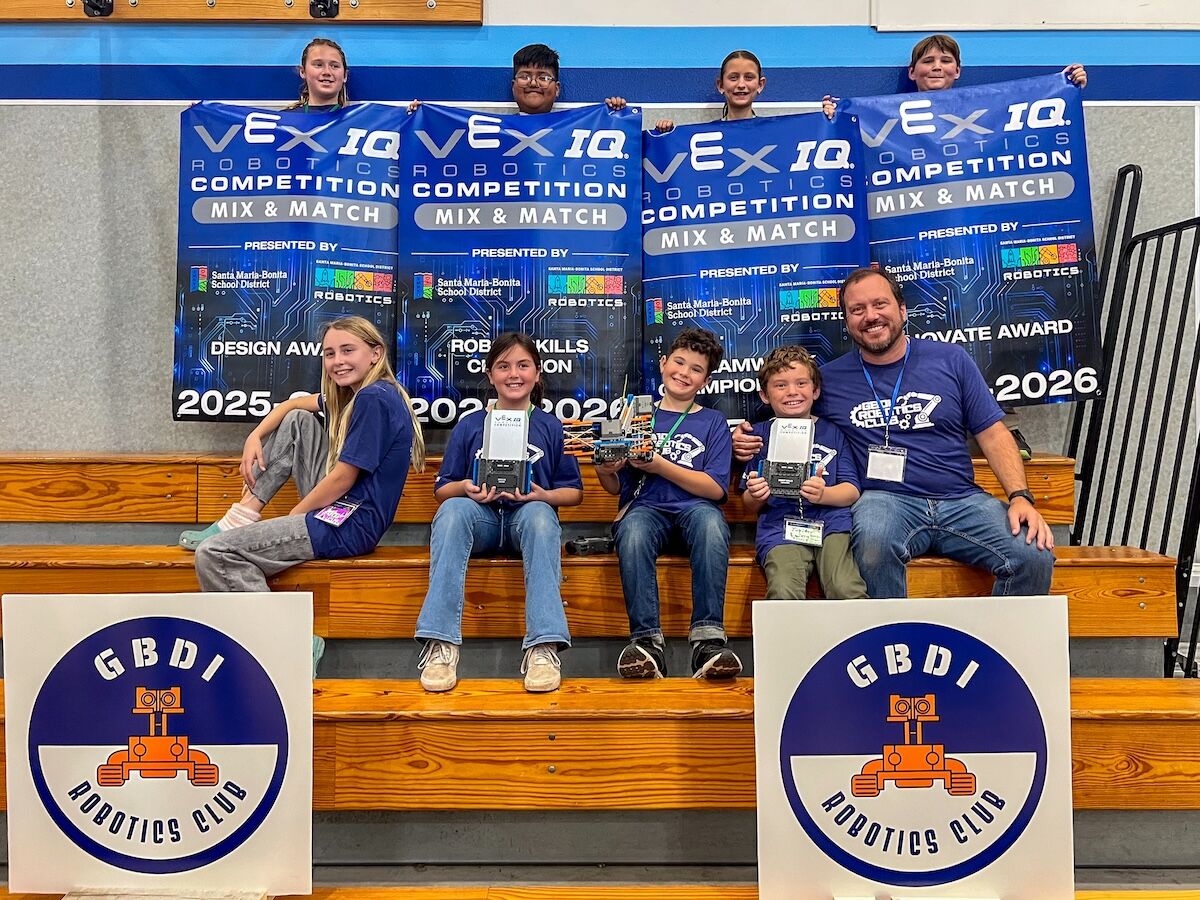 Georgia Brown Dual Immersion robotics teams shine at Santa Maria Winter Wonderland Competition