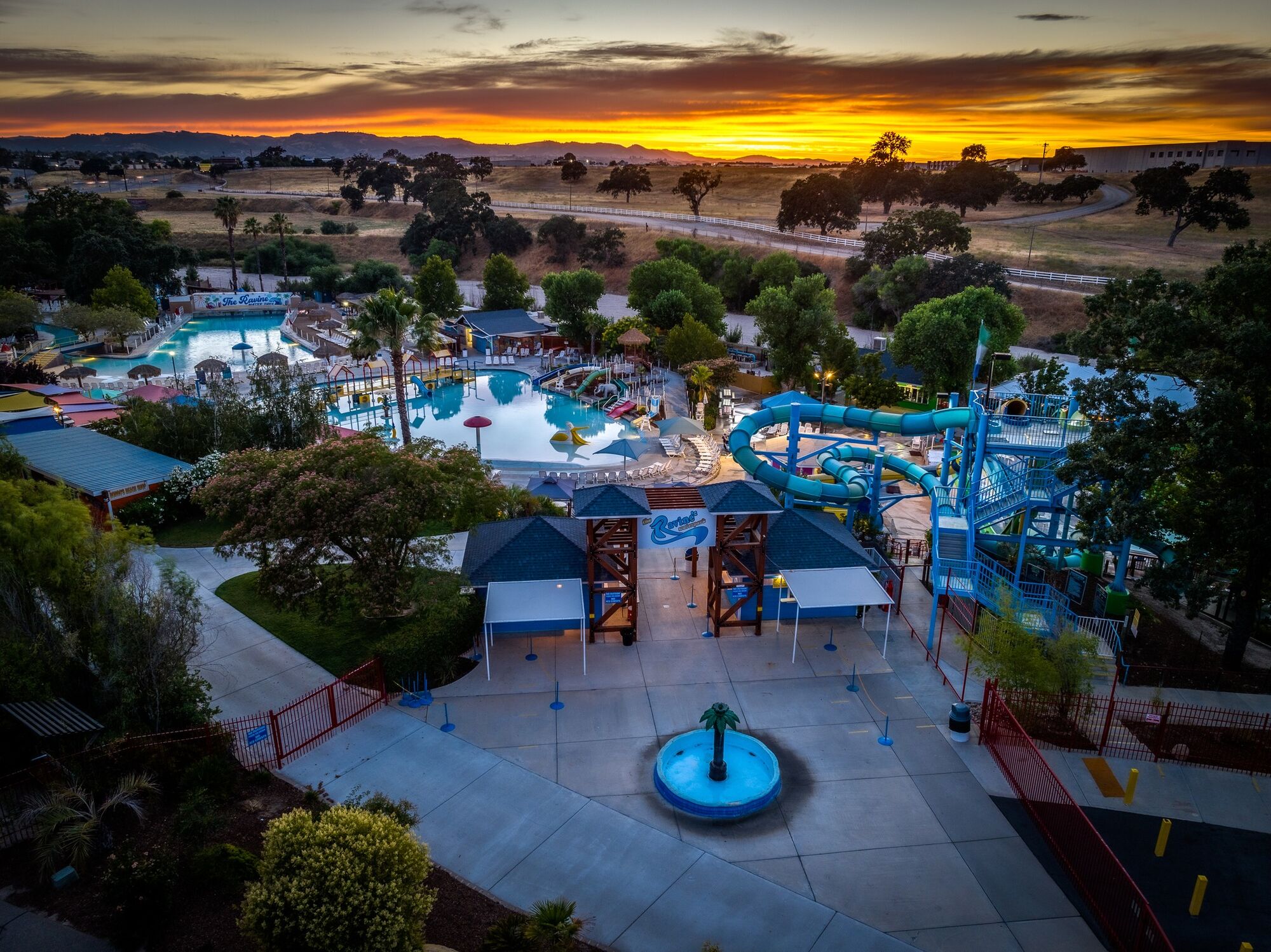 Ravine Waterpark honors first responders with special weekend