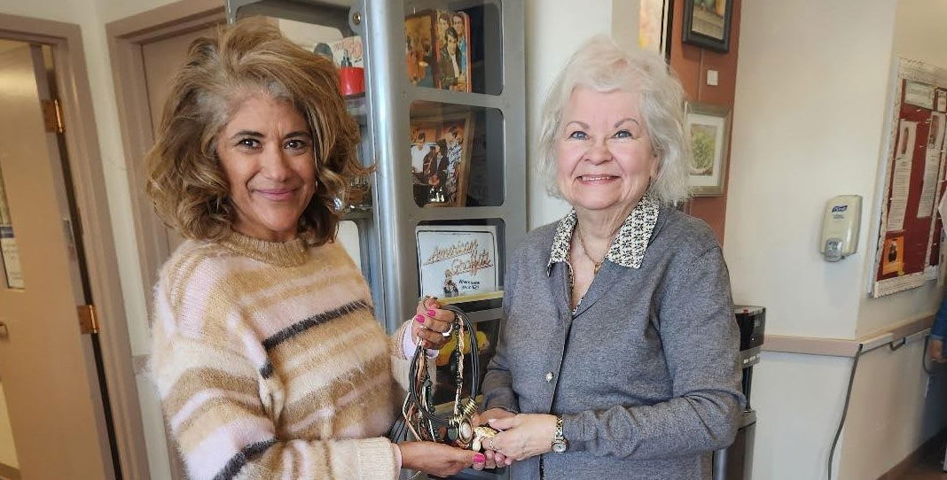 Paso Robles Senior Center prepares for semi-annual 'All That Glitters' fundraiser