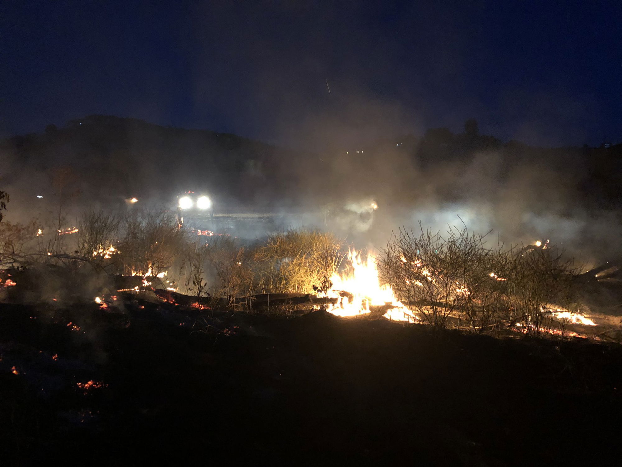 Paso Robles Fire Respond to Early Morning Riverbed Fire