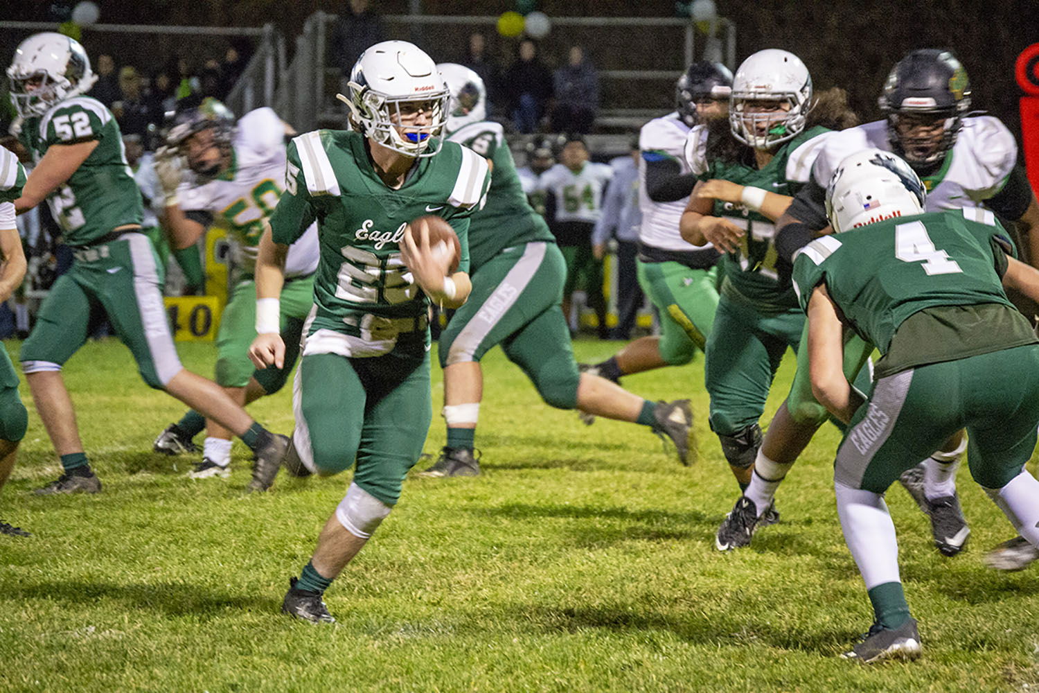 Kaschewski has 7 TDs in Templeton Playoff Win