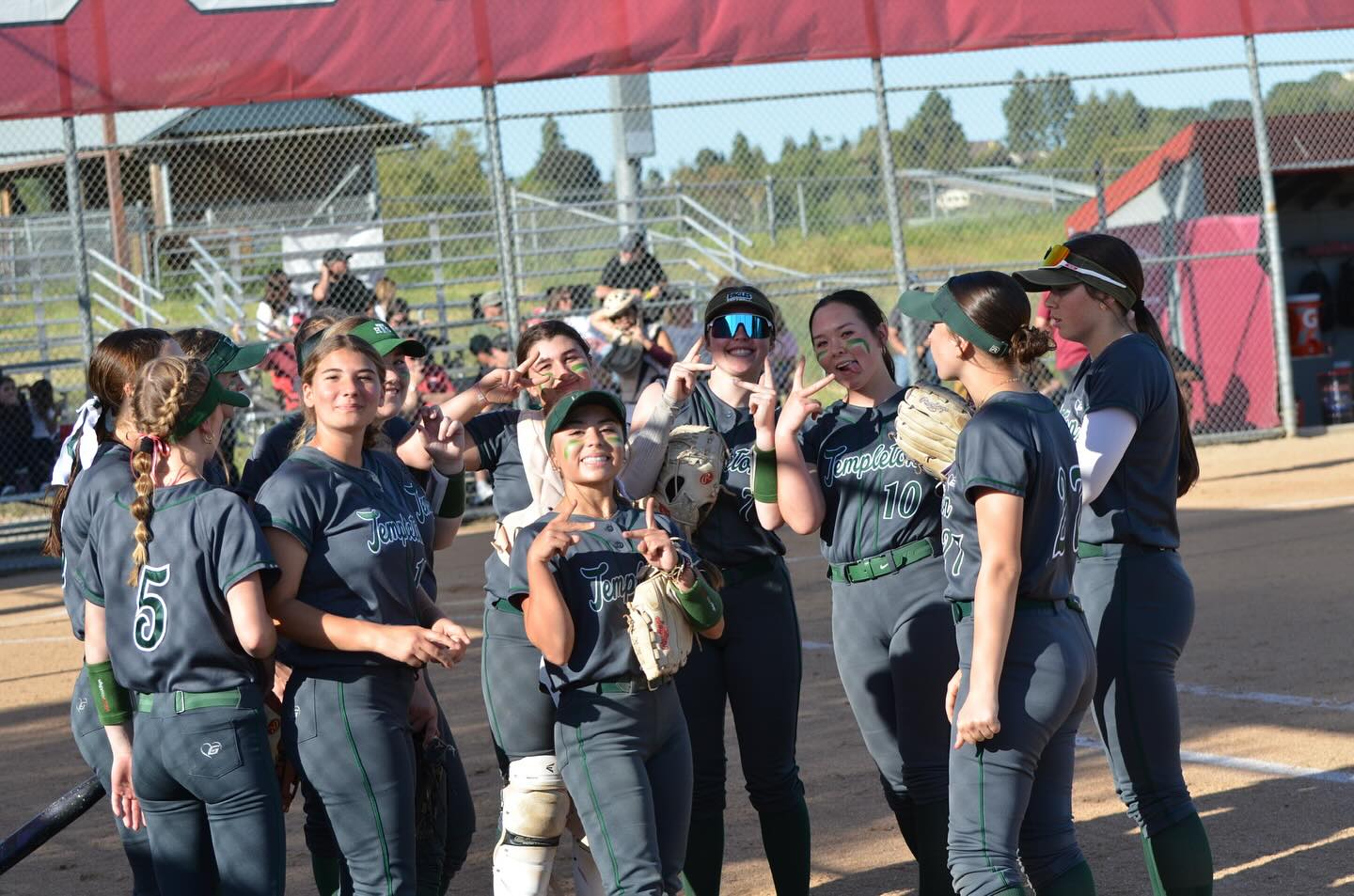 Templeton Eagles Soar Past Bearcats with Dominant 17-6 Win