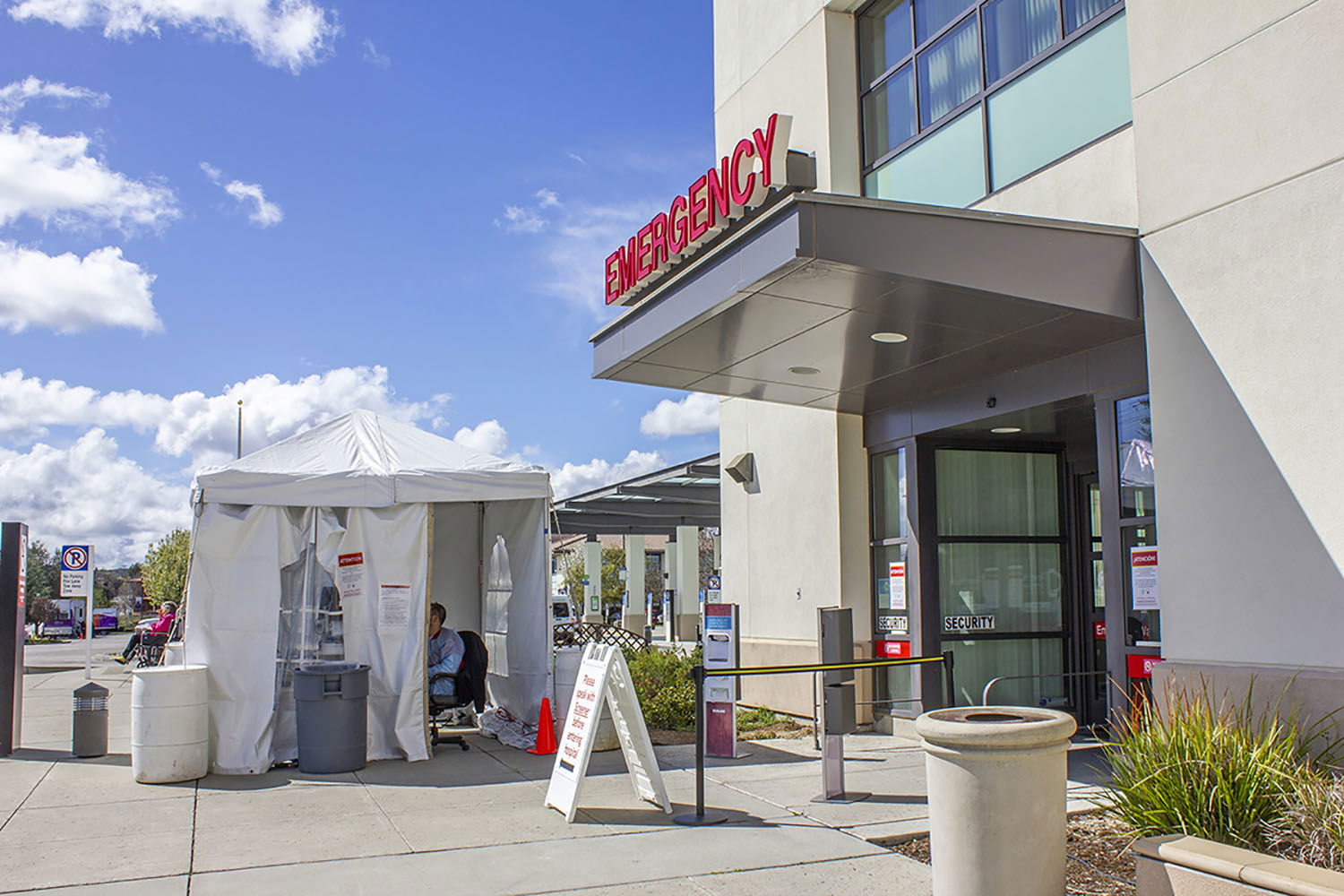 Twin Cities Sets Up Screening Tent