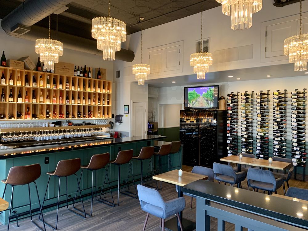 Vin 13 uncorks new monthly premium wine series in downtown Paso Robles