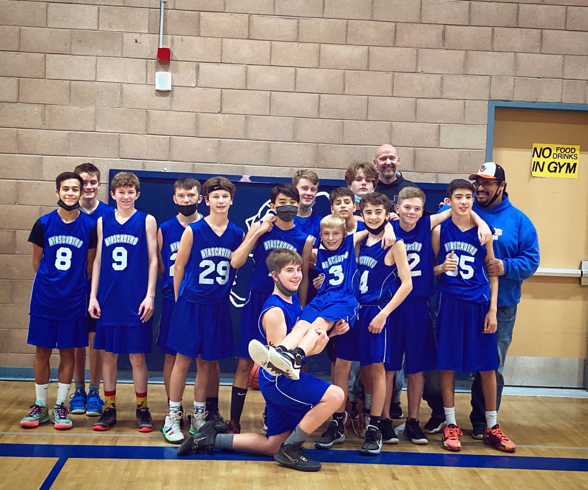 Atascadero Middle School Basketball Team Go Undefeated!