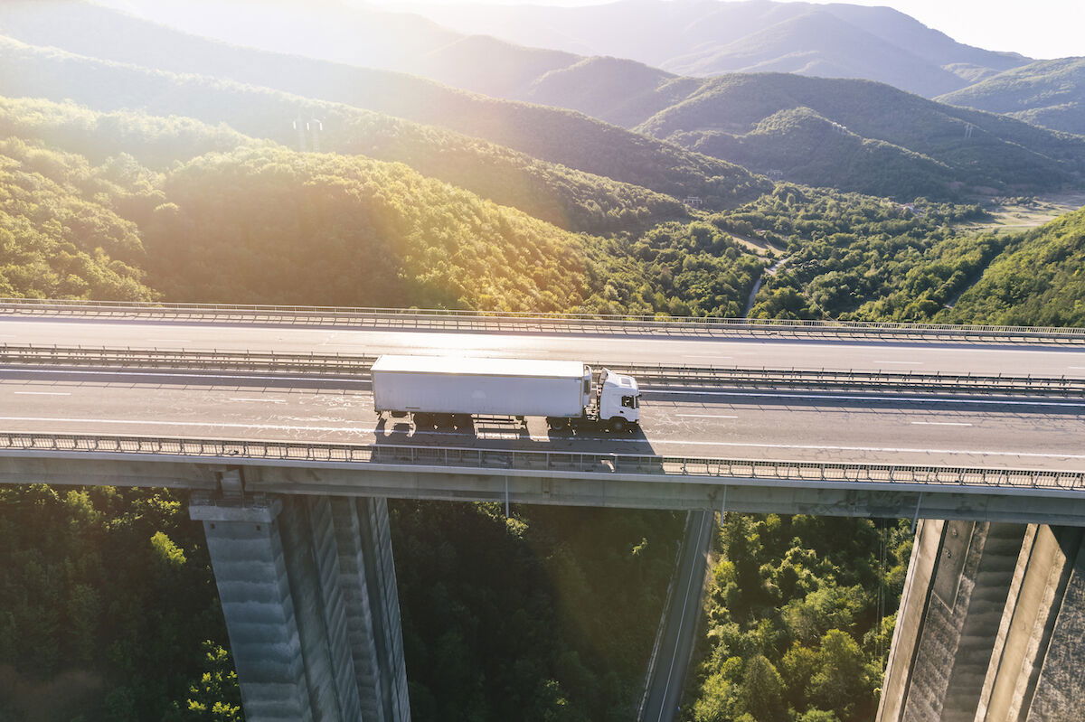EPA Allows California Law Phasing out Diesel Trucks