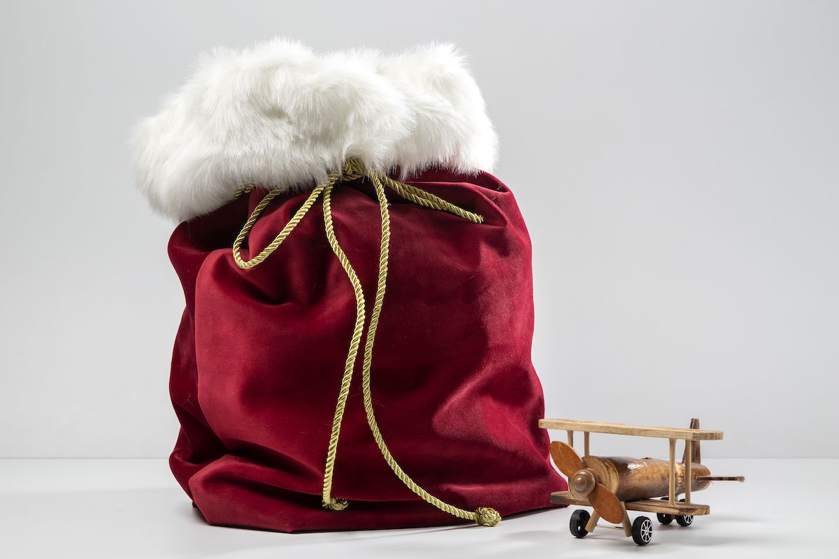 Santa's sleigh to spread holiday cheer in Paso Robles
