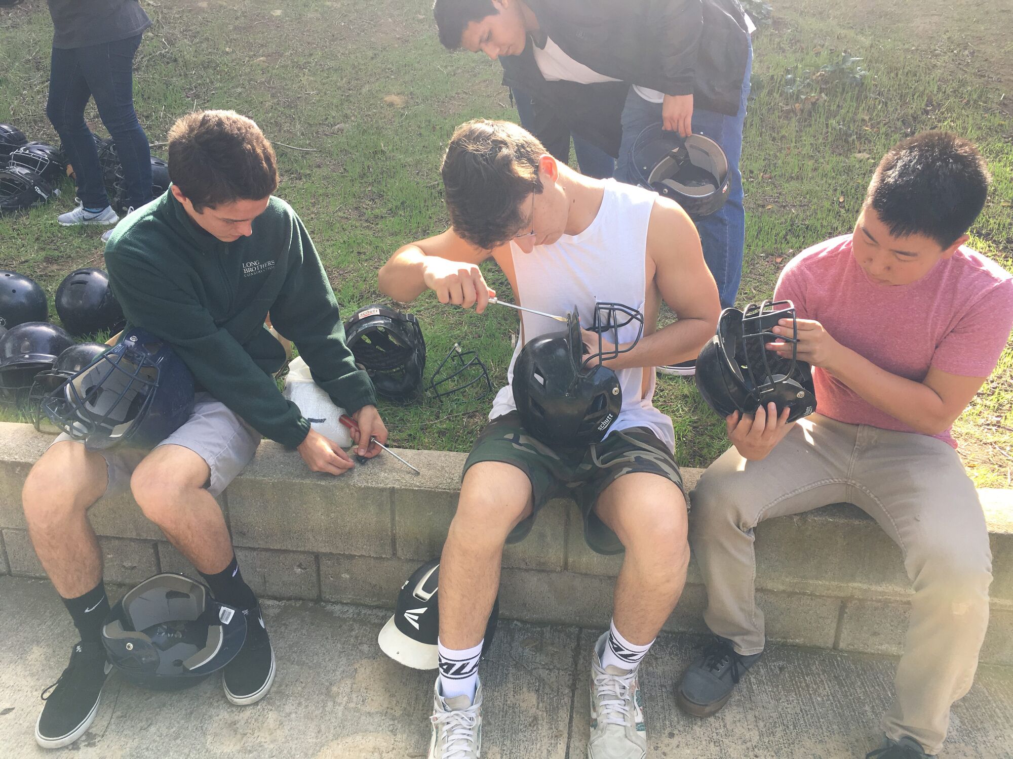 Channel Islands YMCA Youth and Government Delegates Hold Clean Up Day