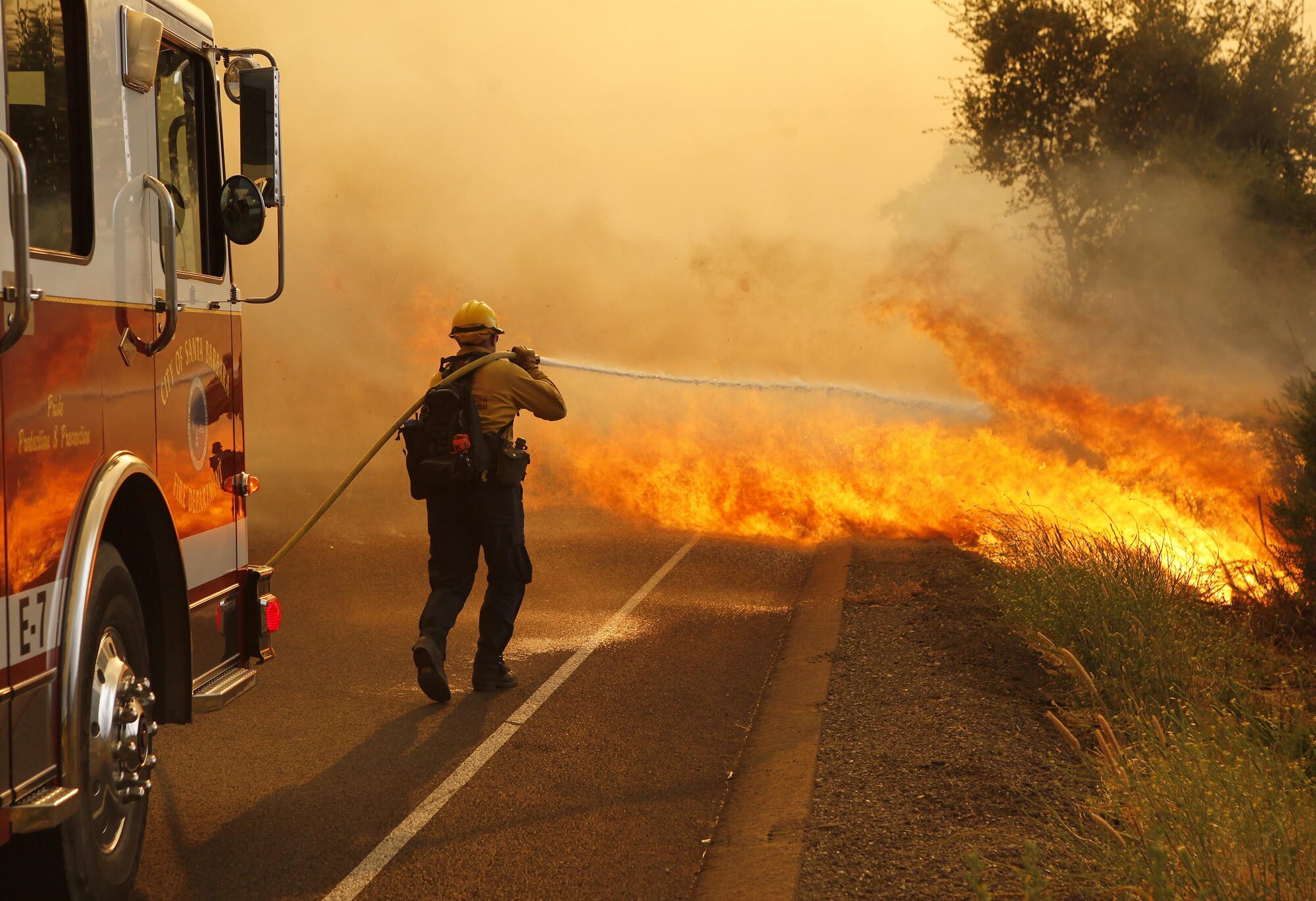 Whittier Fire up to 7,800 acres