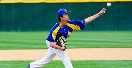 Thompson capitalizing on pro baseball opportunity