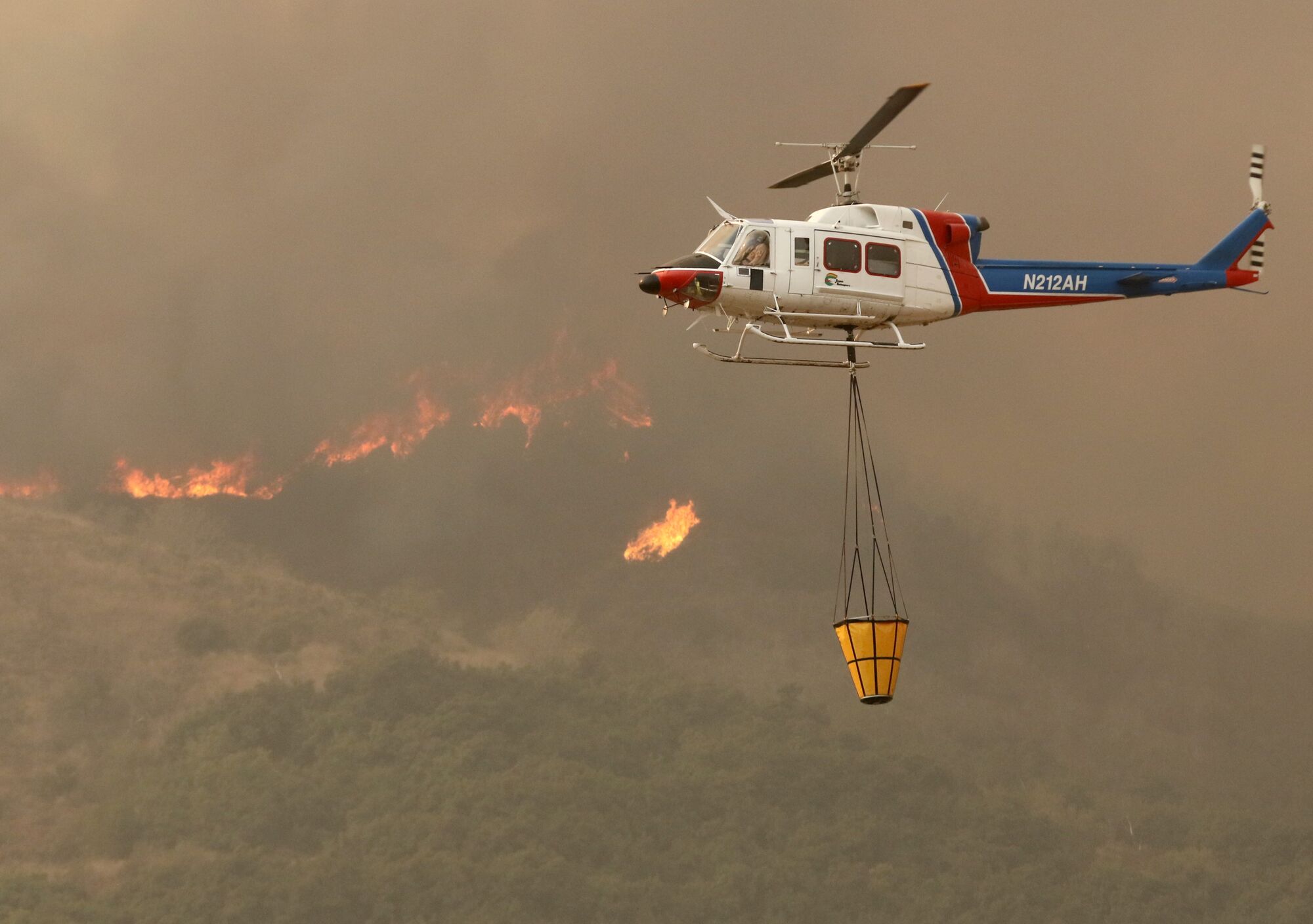 Thomas Fire grows to 90,000 acres as of Wednesday evening