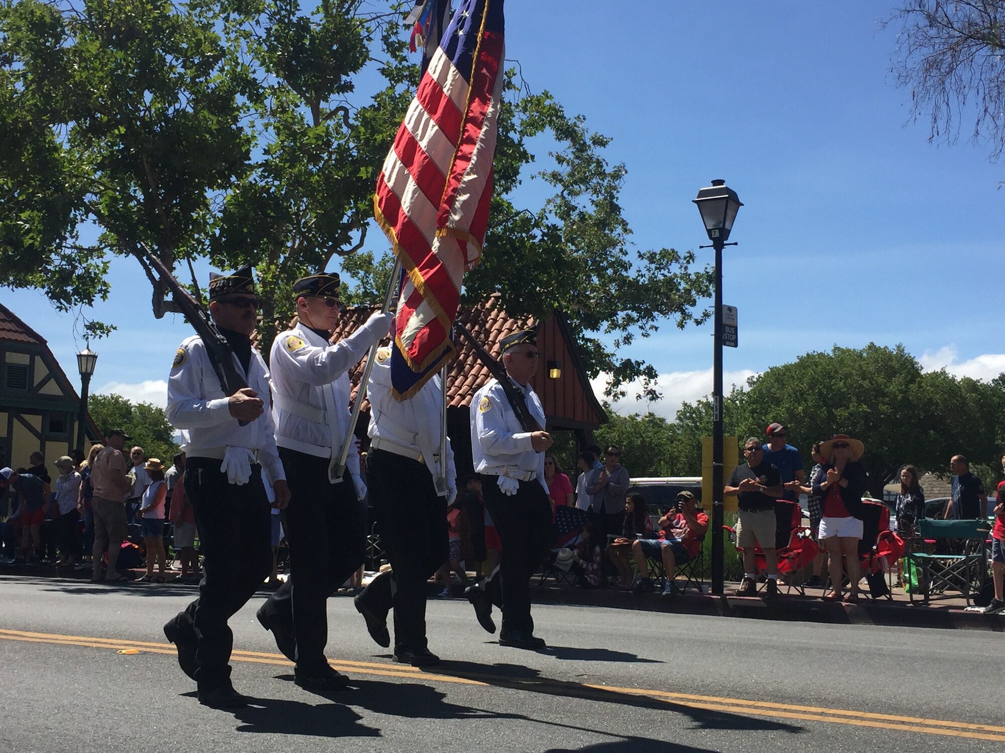 Weather pitches in to celebrate July 4