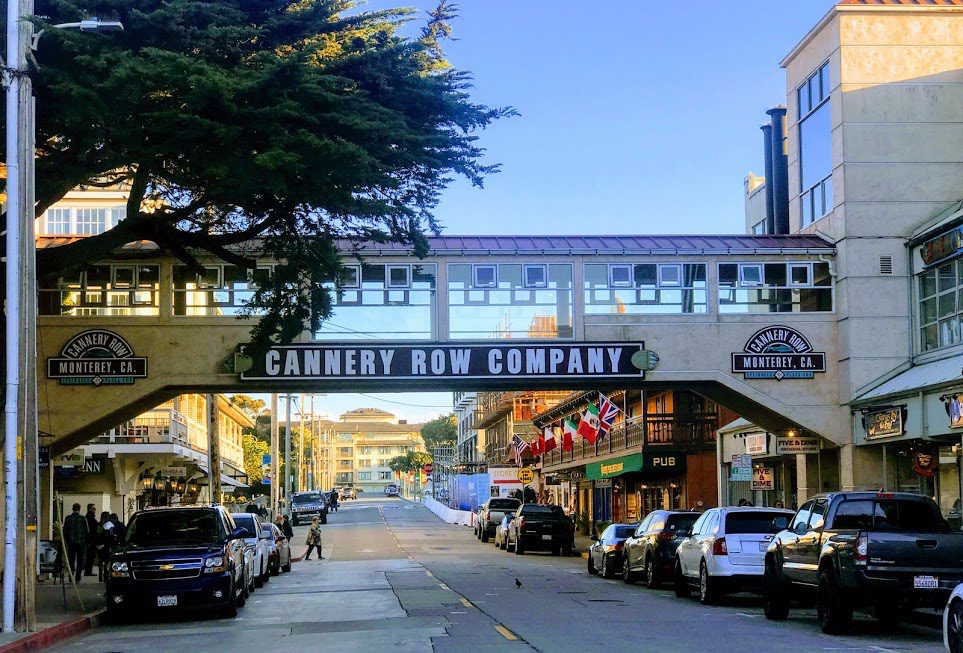 Monterey Bay Aquarium is ideal family destination